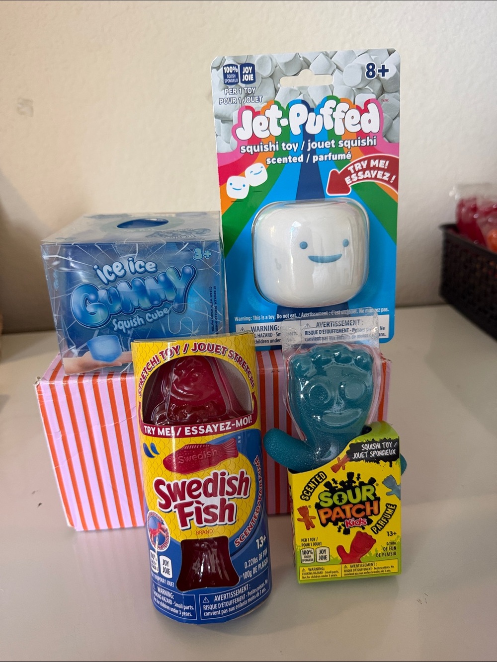 🔴🔵Jet-Puffed Smiling Squish, Ice Squish Cube, Swedish Fish & Sour Patch squish🔴🔵